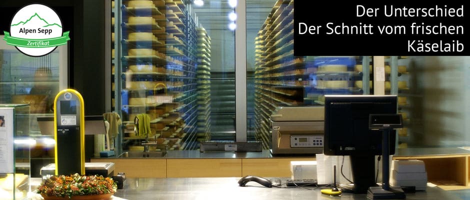 Frischer Käsezuschnitt Sennerei