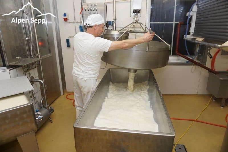 Frische Heumilch