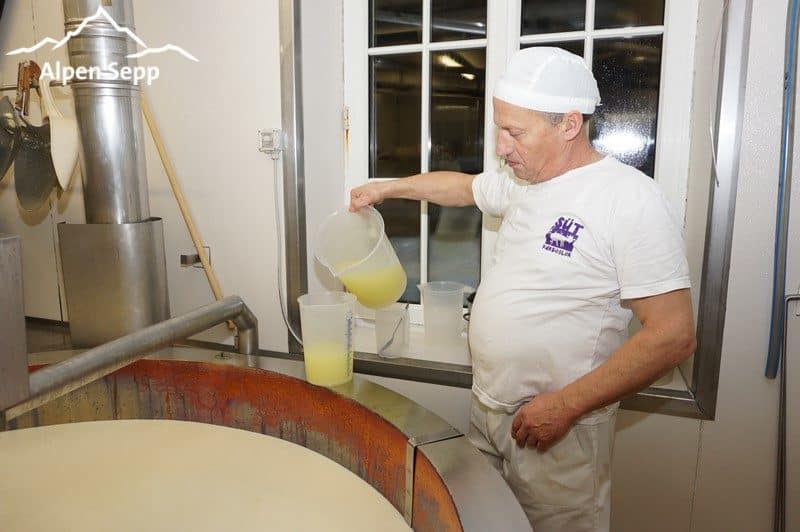 Natürliche Labzugabe Käseherstellung