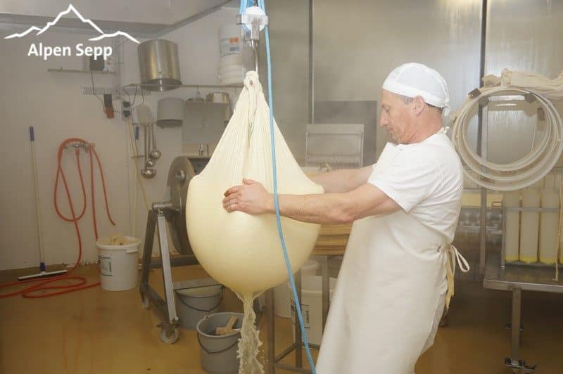 Käsebruch für die Käseform