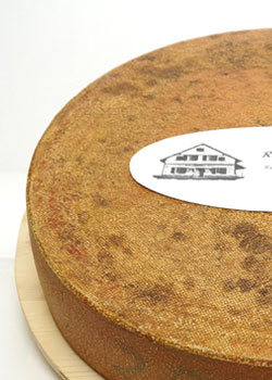 Bregenzerwälder Bergkäse würzig, 8 Monate, Sennerei Rehmen