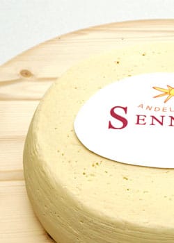 Heumilch Rässkäse nassgereift