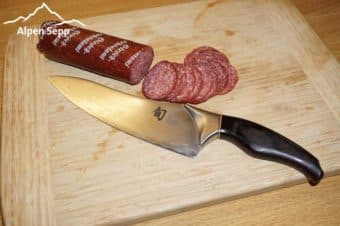 Salami schneiden