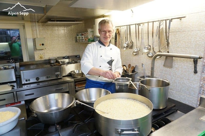 Käsespätzle Test Kreuz Bildstein - Michael am Knöpfeln